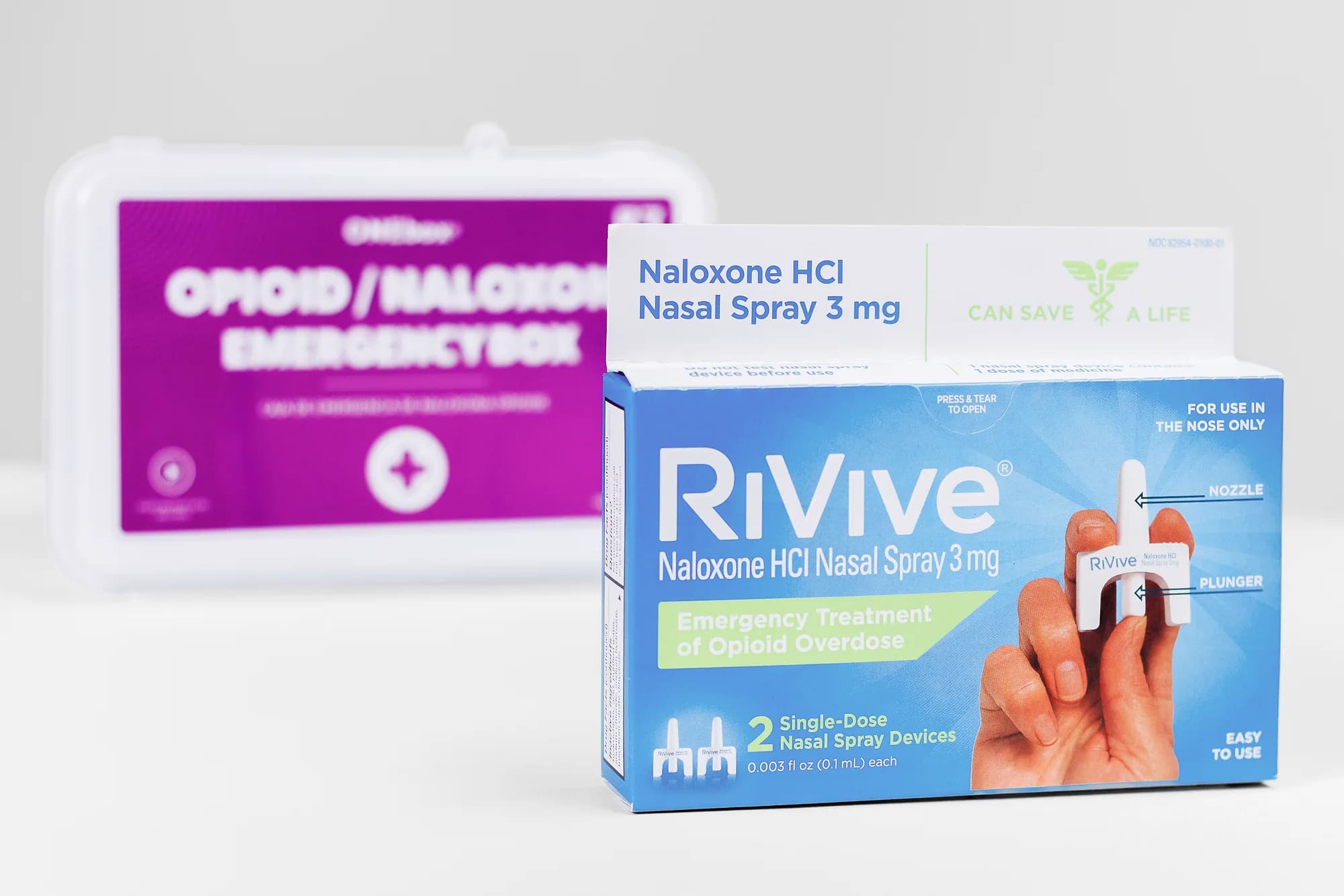 ONEbox Classic with RiVive naloxone nasal spray